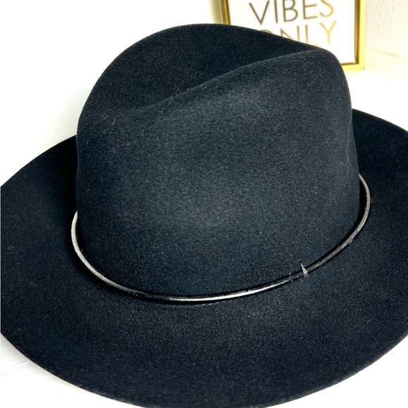 Janessa Leone Wool Fedora Hat Black Great Condition main image 6
